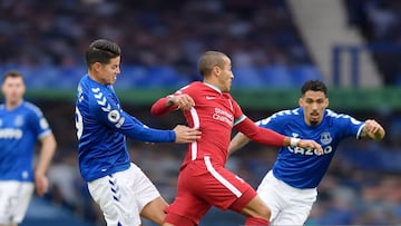 Ancelotti espera que James y Allan sigan mejorando