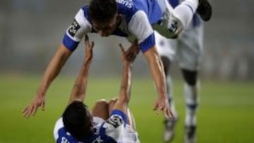 Héctor Herrera hizo el tercer gol del Porto a pase de Jesús Corona.