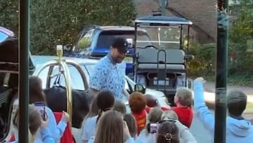 Travis Kelce’s heartfelt moment with kids leaves fans in awe