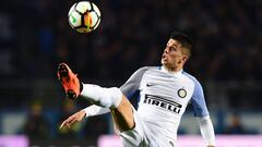 El lateral portugu&eacute;s del Inter de Mil&aacute;n, Joao Cancelo, durante un partido.