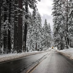 What is the ‘lake effect’? How much snow is expected in Buffalo and western New York State?