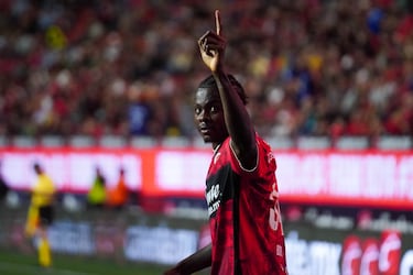 Metió un solo gol en la Segunda División de Francia y en Liga MX es goleador