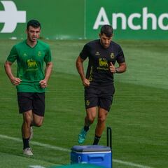 Lago Junior no llega a tiempo para La Romareda