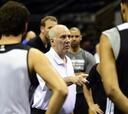 San Antonio Spurs hace oficial la renovación de Gregg Popovich