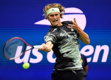 El alemán Alexander Zverev, finalista en 2020 (cayó en cinco sets contra el austriaco Dominic Thiem, baja este año), puede convertirse este año en el quinto tenista, hombre o mujer, que sea campeón olímpico y ganador del US Open en un mismo año. Ya lo consiguieron Steffi Graf (1988), Venus Williams (2000), Serena Williams (2012) y Andy Murray (2016).