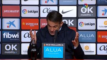 El arrebato de impotencia de Luís García Plaza: "Estoy hundido, no me lo merezco"