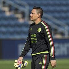 Moi Muñoz aseguró que patrocinadores meten mano en convocatorias del Tri