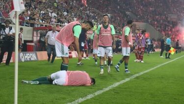 Juankar atendido en la banda.