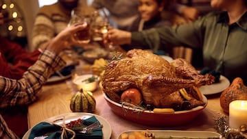 ¿Es tu turno de cocinar el pavo este Thanksgiving? Te explicamos cuál es el tiempo de cocción y temperatura en el horno.