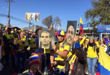 Los hinchas colombianos pintan Rancagua con Amarillo, azul y rojo