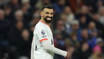 Soccer Football - Premier League - Aston Villa v Liverpool - Villa Park, Birmingham, Britain - February 19, 2025 Liverpool's Mohamed Salah reacts REUTERS/David Klein EDITORIAL USE ONLY. NO USE WITH UNAUTHORIZED AUDIO, VIDEO, DATA, FIXTURE LISTS, CLUB/LEAGUE LOGOS OR 'LIVE' SERVICES. ONLINE IN-MATCH USE LIMITED TO 120 IMAGES, NO VIDEO EMULATION. NO USE IN BETTING, GAMES OR SINGLE CLUB/LEAGUE/PLAYER PUBLICATIONS. PLEASE CONTACT YOUR ACCOUNT REPRESENTATIVE FOR FURTHER DETAILS..