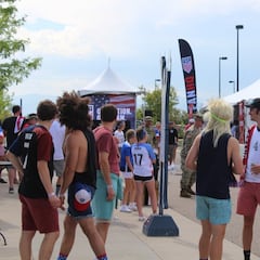 Denver se tiñe de 'red, white and blue' para el USA vs Trinidad