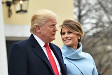 Melania Trump se viste de Jackie Kennedy para entrar en la Casa Blanca