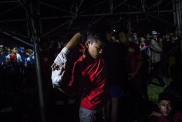 Nació en los 60 como una solución para resolver las disputas entre bandas callejeras. Cada pelea dura cuatro minutos donde luchan utilizando técnicas mezcladas del Pencak Silat, del boxeo, de la lucha libre y del Karate, las técnicas místicas están estrictamente prohibidas.