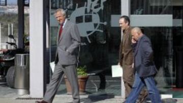 Llegada de los miembros del CSD a la Federación.