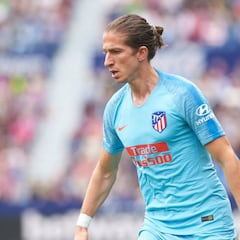 Filipe Luis, en la mira del PSG