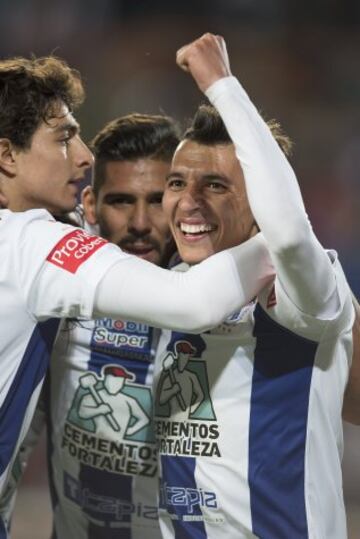 Los Tuzos no tuvieron piedad de los Tiburones y los golearon 6-0