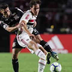 Diniz: "Es difícil que Igor Gomes siga mucho tiempo en Brasil"
