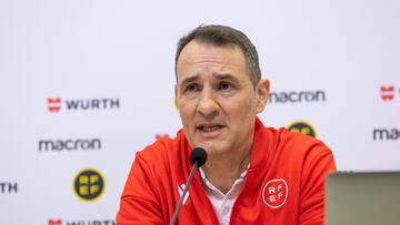 Clos Gómez durante una rueda de prensa.