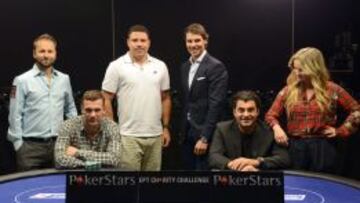 Daniel Negreanu, Andriy Schevchenko,RonaldoRafael Nadal, Alberto Tomba y Fatima Moreiro De Melo, antes de la partida.