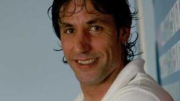 Capdevila: "Quiero ganar algún título en el Villarreal"