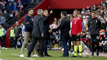 21/11/21 PARTIDO PRIMERA DIVISION
GRANADA - REAL MADRID
TARJETA ROJA EXPULSION ROBERT MORENO ENTRENADOR