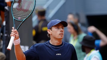 De Miñaur saca su lado más español: “Fue genial ver a la gente en la calle”