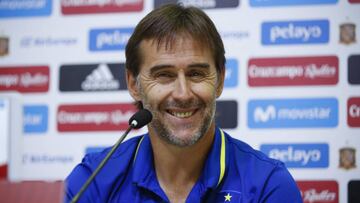 GRA084. LAS ROZAS (C.A. DE MADRID), 01/09/2017.- El entrenador de la selección española de fútbol, Julen Lopetegui, durante la rueda de prensa ofrecida hoy en la Ciudad del Fútbol de Las Rozas, en la víspera del partido de clasificación para el Mundial de Rusia 2018 que el combinado español disputa mañana contra Italia en el Santiago Bernabéu. EFE/JuanJo Martín