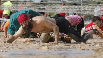 The Mud Day: fiesta de barro y fuerza en la base de El Goloso