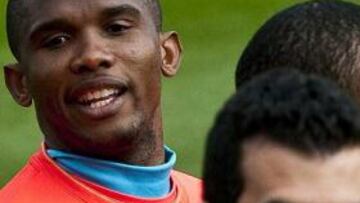 <b>VA CON EL MADRID.</b> El punta camerunés, ex del Real Madrid, no comparte la opinión de su compañero Keita y afirma que no quiere que pierdan los equipos españoles. Aunque, por supuesto, reitera que lo que a él más le interesa es que "el Barça sea quien levante esta copa de las orejas grandes".