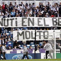 Homenaje del club por los 25 años de la muerte de Juanito