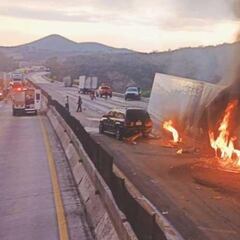 Autopista México-Querétaro: Continúa cierre parcial de circulación por accidente | Últimas noticias