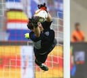 Casillas sigue siendo clave y detiene un penalti decisivo