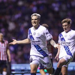 Puebla derrotó a Chivas en la Jornada 14 del Apertura 2024
