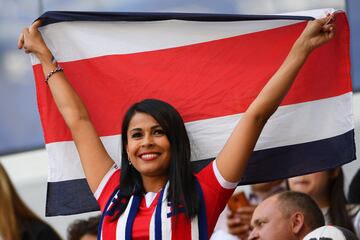 Aficionada de Costa Rica presente en el Samara Arena. 