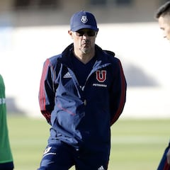 Arias define la formación titular de la U para el Superclásico