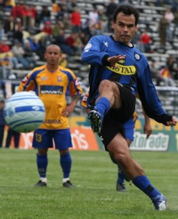 Jaime Riveros le metió seis goles a Johnny Herrera, uno de ellos con Huachipato.