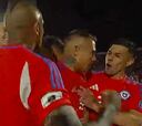 Eduardo Vargas le dio vida a Chile con este gol y su gesto sorprendió a todos