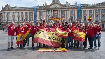 Los aficionados españoles ya se dejaron notar ayer por las principales calles de Toulouse.