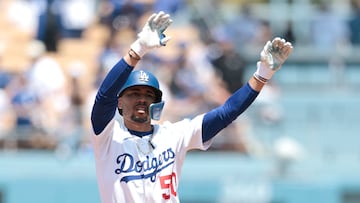 LOS ANGELES, CALIFORNIA - JUNE 05: Mookie Betts #50 of the Los Angeles Dodgers celebrates a rbi double scoring Miguel Rojas #72 in the third inning against the New York Mets at Dodger Stadium on June 05, 2025 in Los Angeles, California. Ronald Martinez/Getty Images/AFP (Photo by RONALD MARTINEZ / GETTY IMAGES NORTH AMERICA / Getty Images via AFP)