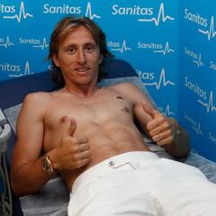 Los jugadores del Real Madrid pasan las pruebas médicas