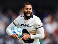 Pumas' Brazilian forward #23 Juninho Vieira celebrates after scoring the equalising goal during the Liga MX Clausura football match between Pumas and Leon at Olimpico Universitario Stadium in Mexico City on January 18, 2026. (Photo by Rodrigo Oropeza / AFP)