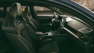 Cupra León 245 2022, disponible en México: menos poder, pero misma deportividad