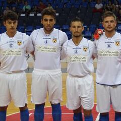 Un bicampeón de motos con la élite del fútbol sala