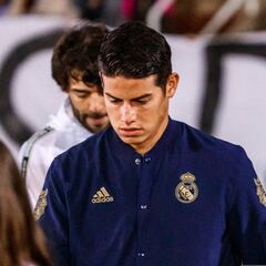 James sigue en la mira del United pero su precio lo limita