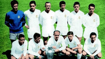 El once titular de Glasgow posa con la quinta Copa de Europa.