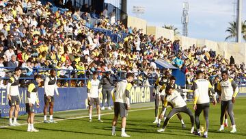 Más de 1500 aficionados, en las puertas abiertas del Villarreal