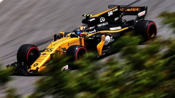 Carlos Sainz con el Renault. 