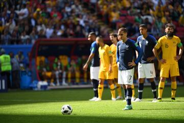 Francia 1-0 Australia | Gol de penalti de Antoine Griezmann. 