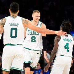 Why isn’t Kristaps Porzingis playing against the Pacers in game 3 today?